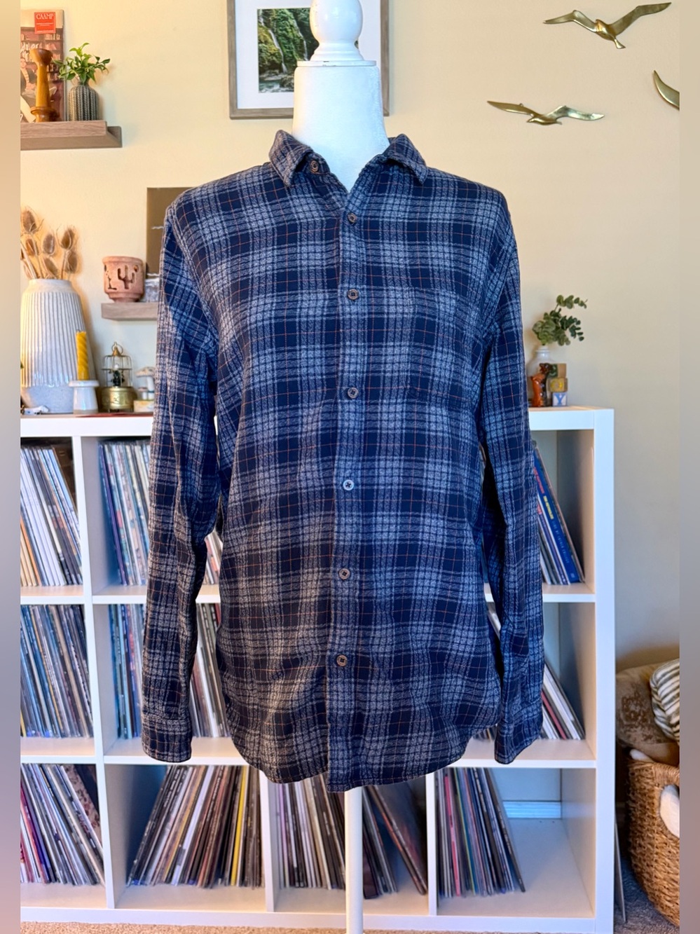 United Colors of Benetton Women’s Large Cotton Plaid Long Sleeve Button-Down